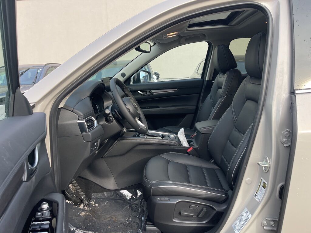 2025 MAZDA CX-5 2.5 S Premium Plus Package Oshkosh WI