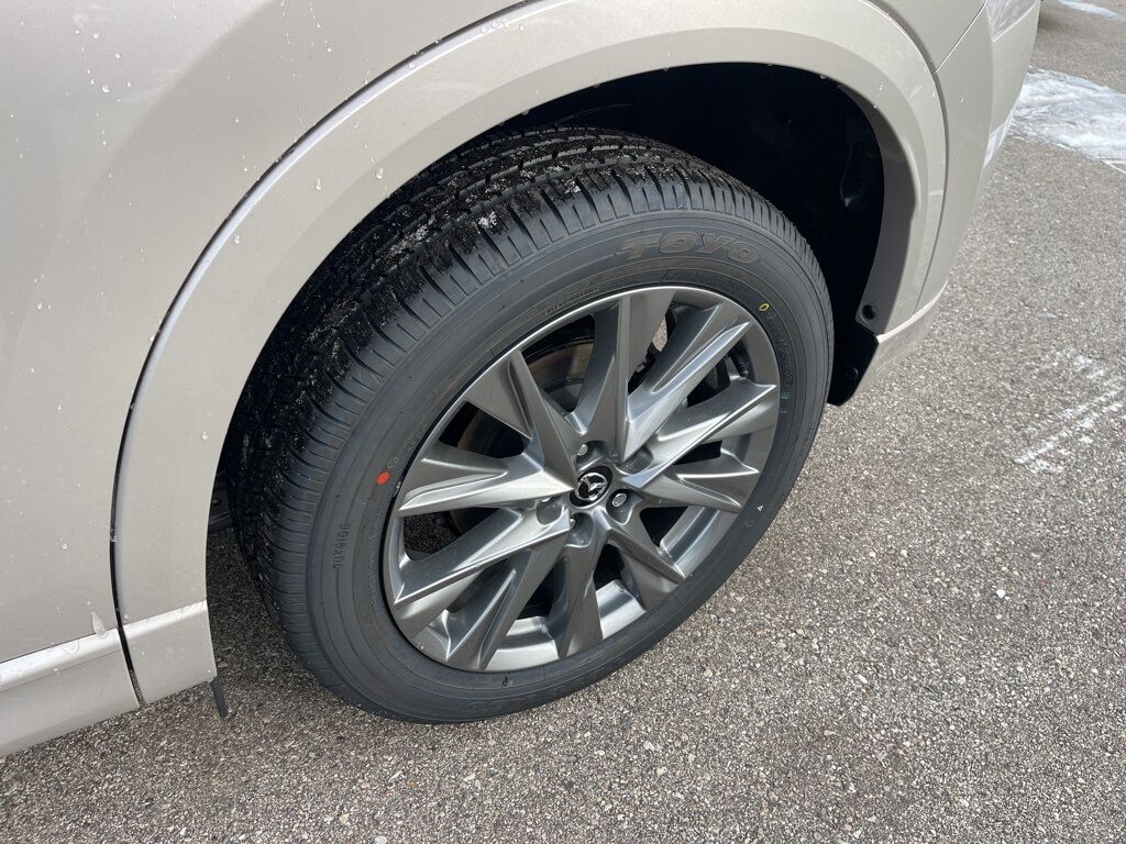 2025 MAZDA CX-5 2.5 S Premium Plus Package Oshkosh WI