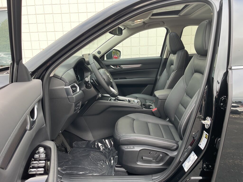 2025 MAZDA CX-5 2.5 S Premium Plus Package Oshkosh WI