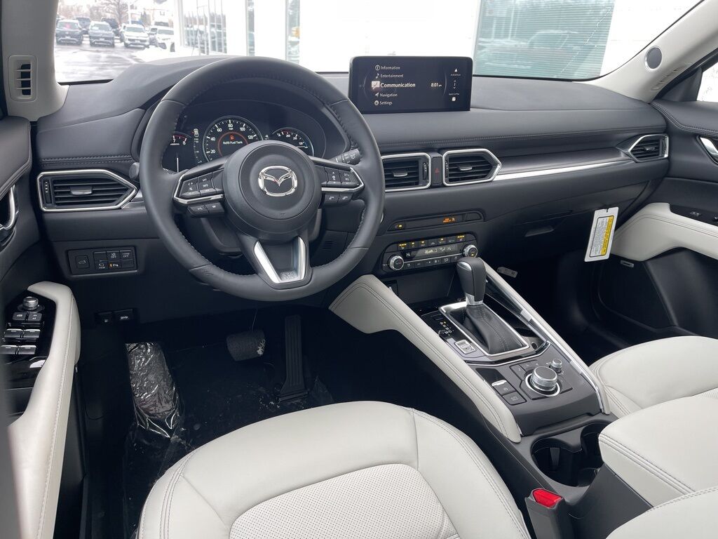 2025 MAZDA CX-5 2.5 S Premium Plus Package Oshkosh WI 2025 MAZDA CX-5 2.5 S Premium Plus Package Oshkosh WI