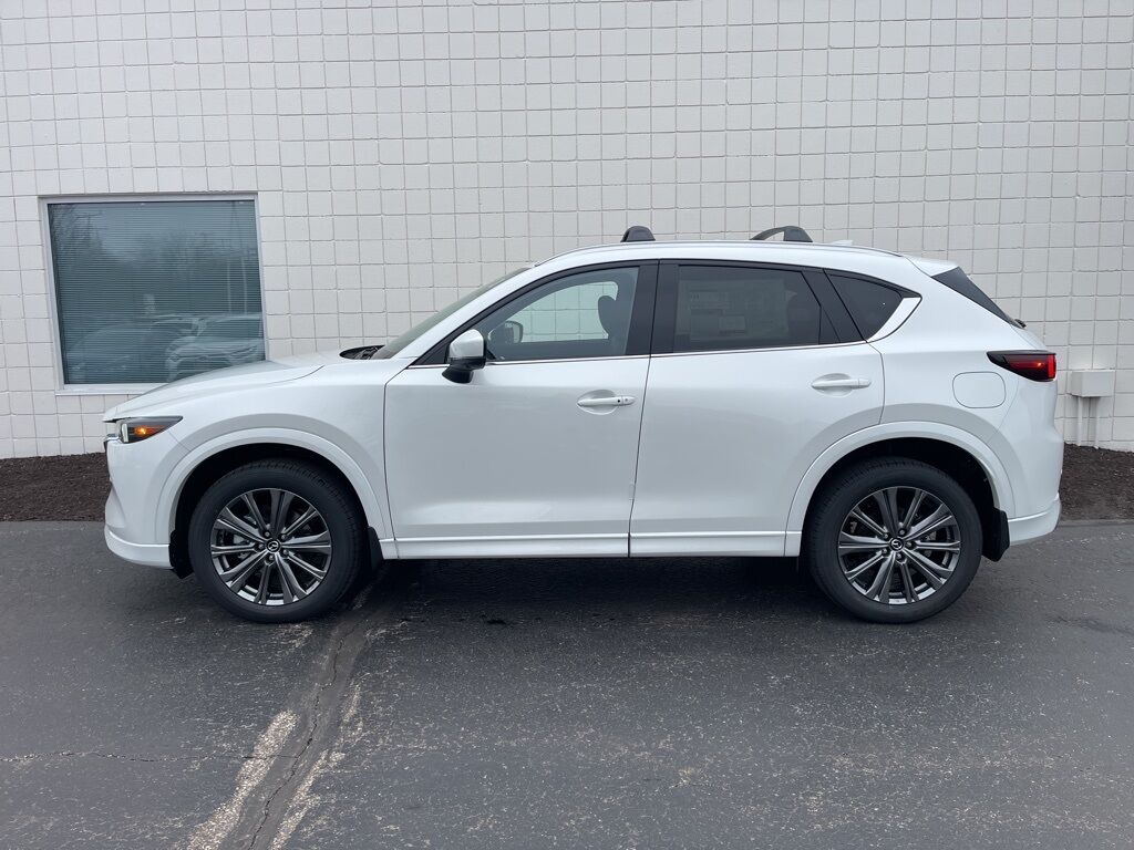 2025 MAZDA CX-5 2.5 Turbo Signature Oshkosh WI