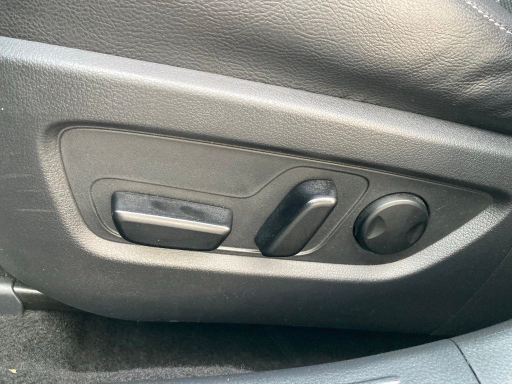 2025 MAZDA CX-50 2.5 S Preferred Package San Antonio TX