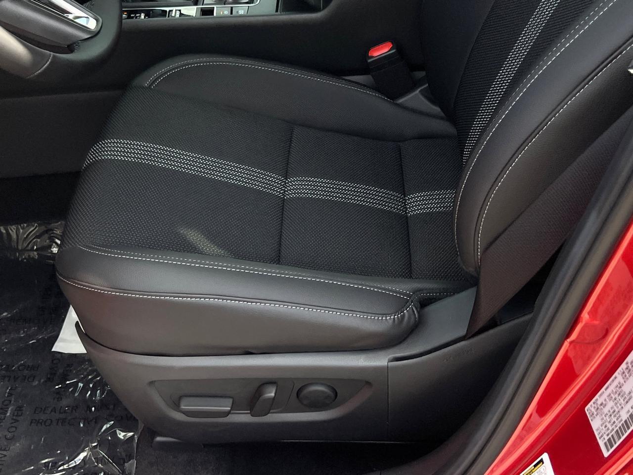 2025 MAZDA CX-50 2.5 S Preferred Package Hagerstown MD