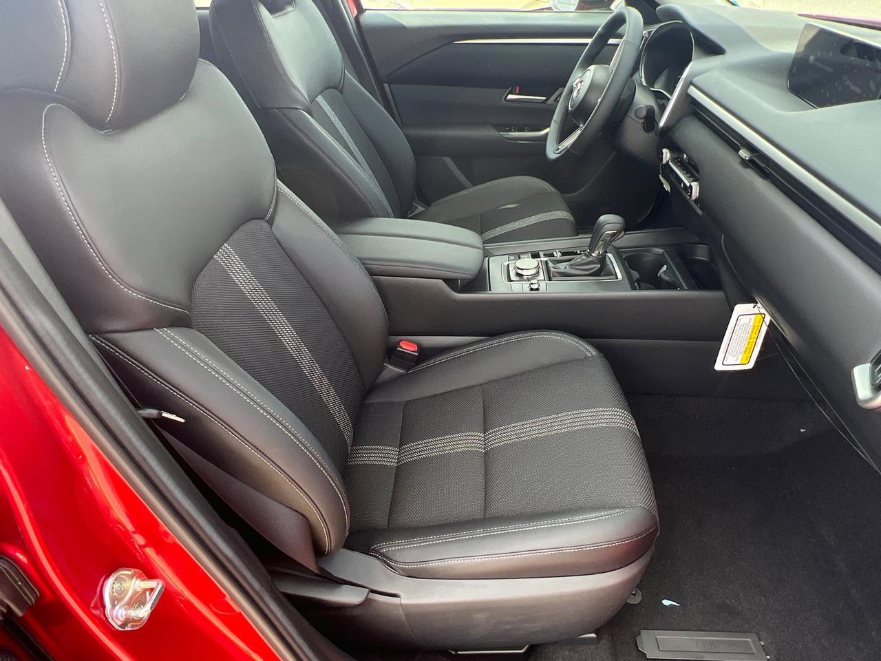 2025 MAZDA CX-50 2.5 S Preferred Package Hagerstown MD