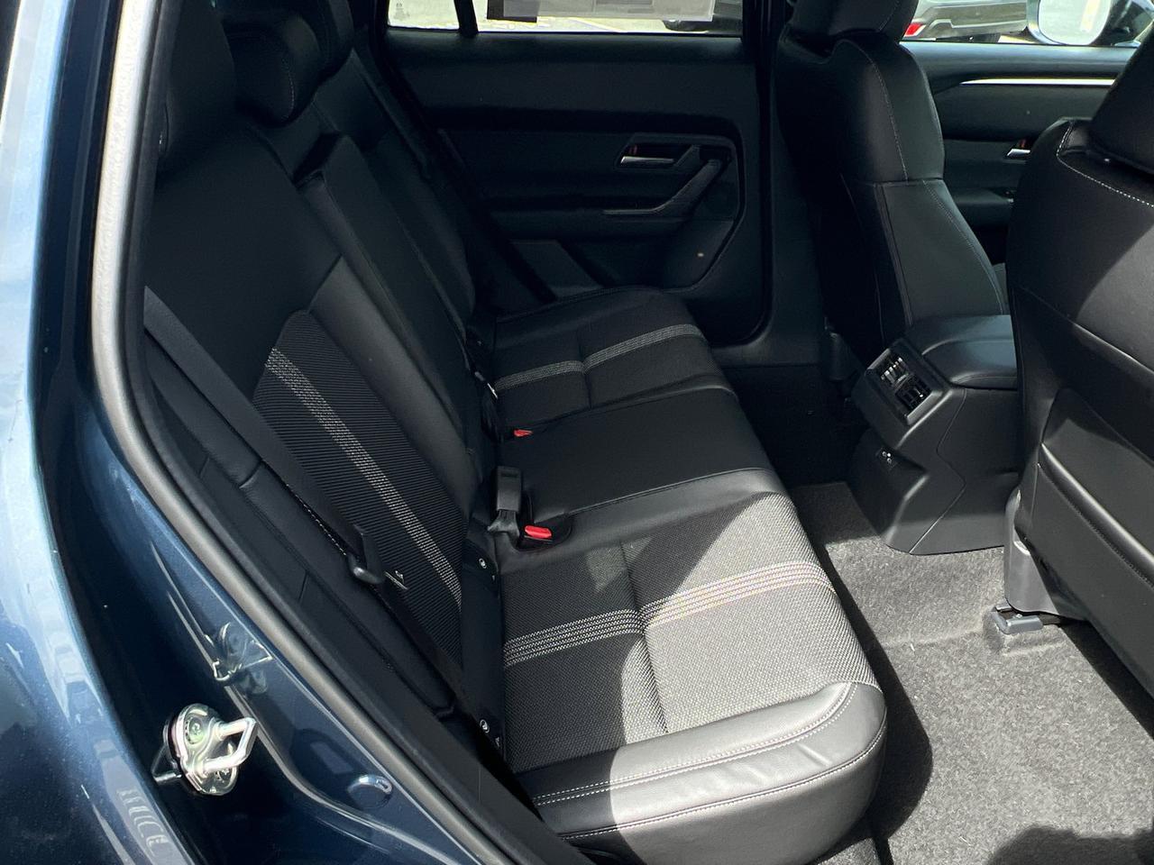 2025 MAZDA CX-50 2.5 S Preferred Package Hagerstown MD