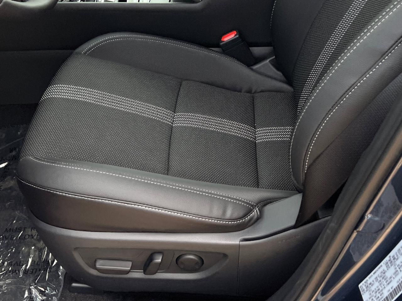 2025 MAZDA CX-50 2.5 S Preferred Package Hagerstown MD