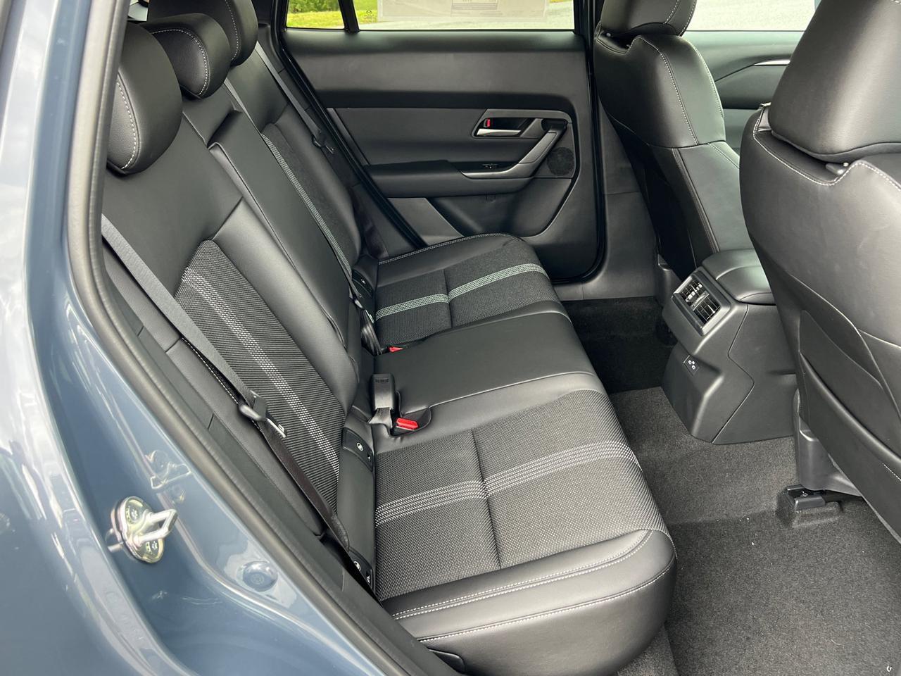 2025 MAZDA CX-50 2.5 S Preferred Package Hagerstown MD