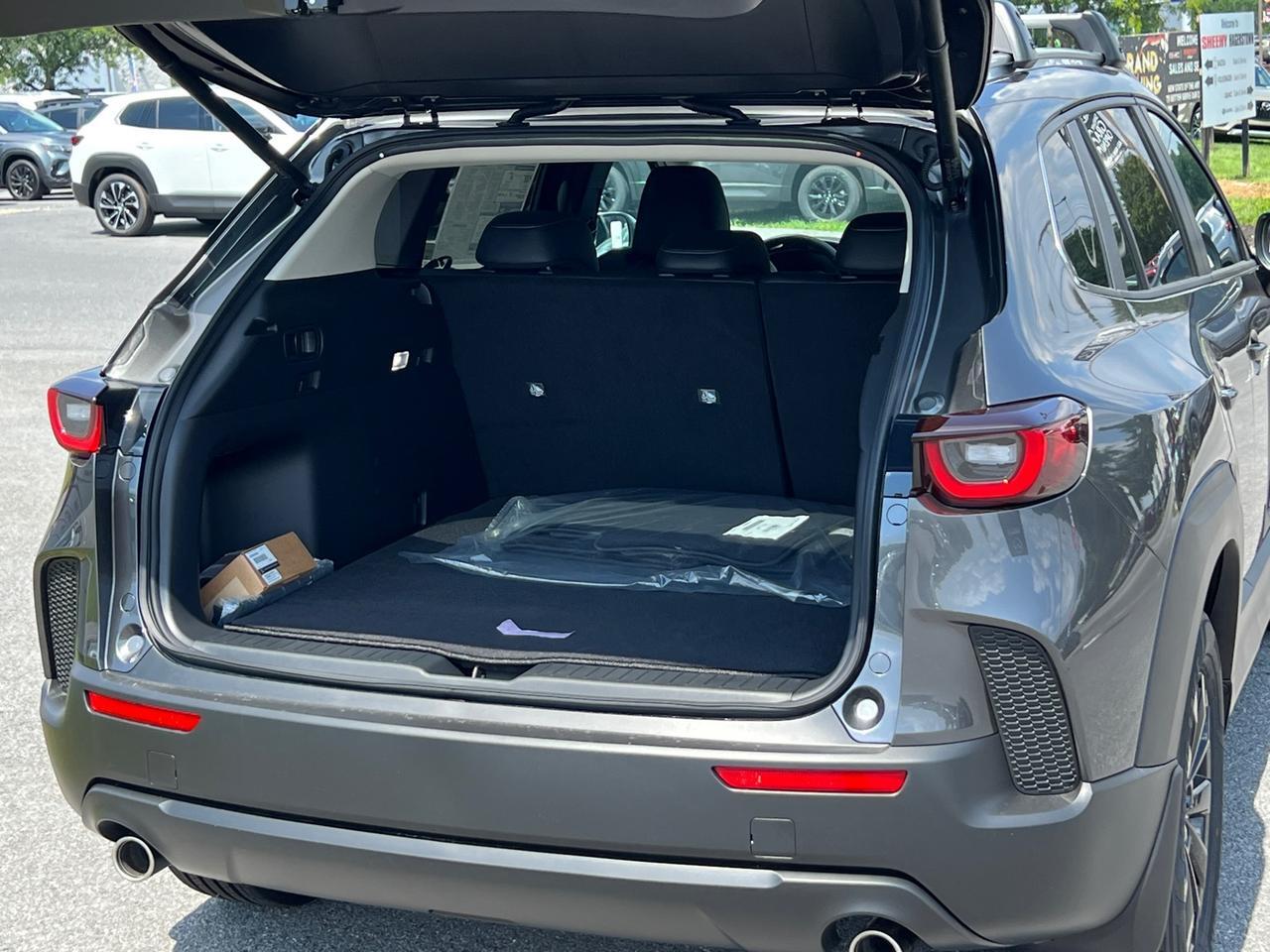2025 MAZDA CX-50 2.5 S Preferred Package Hagerstown MD
