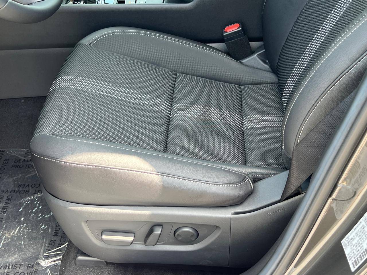 2025 MAZDA CX-50 2.5 S Preferred Package Hagerstown MD