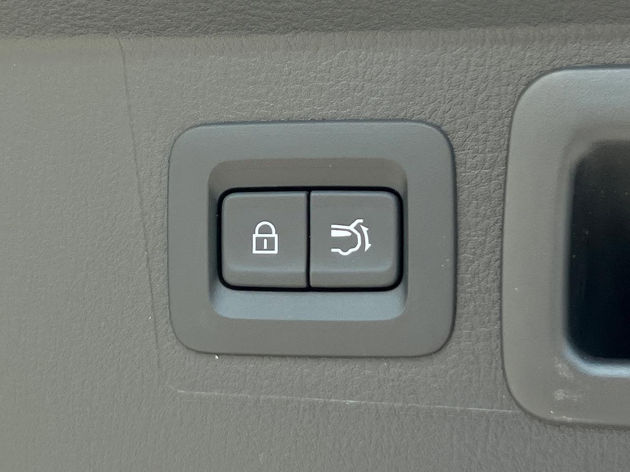 2025 MAZDA CX-50 2.5 S Preferred Package Hagerstown MD