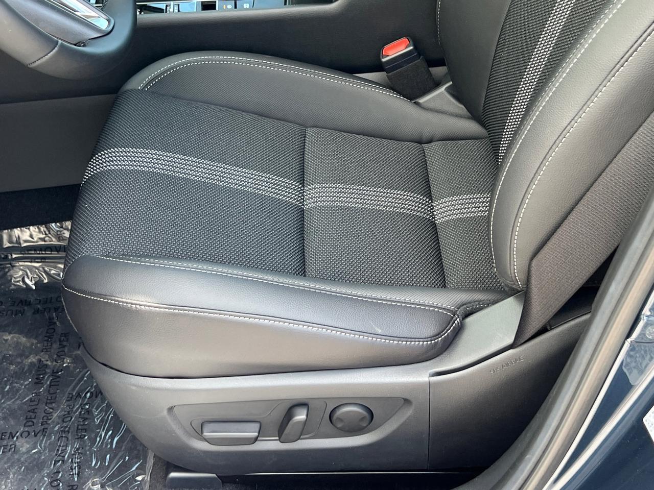 2025 MAZDA CX-50 2.5 S Preferred Package Hagerstown MD