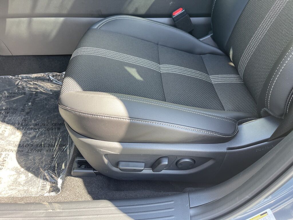 2025 MAZDA CX-50 2.5 S Premium Package Oshkosh WI