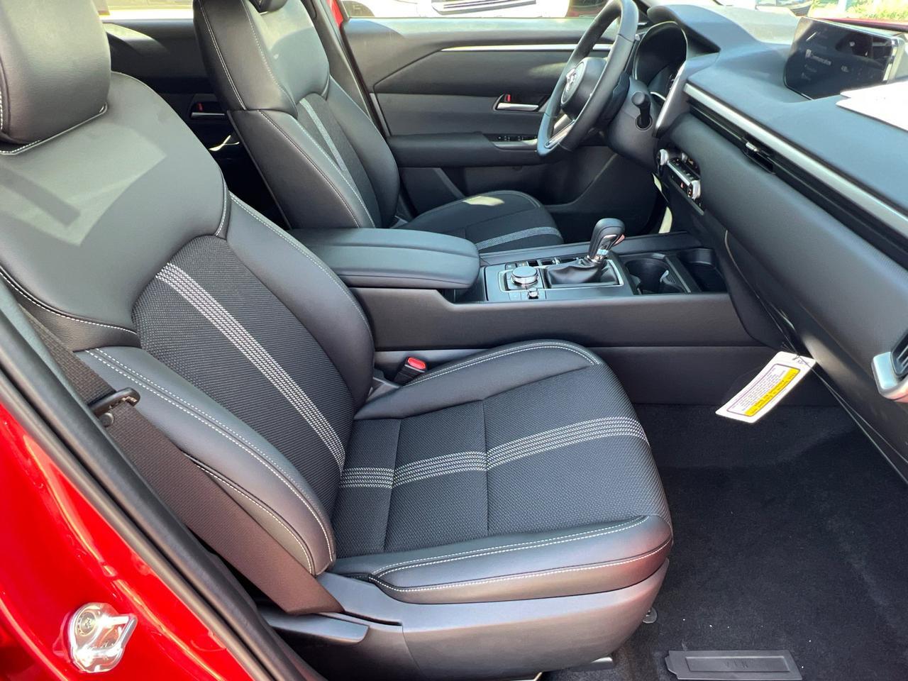 2025 MAZDA CX-50 2.5 S Premium Package Hagerstown MD