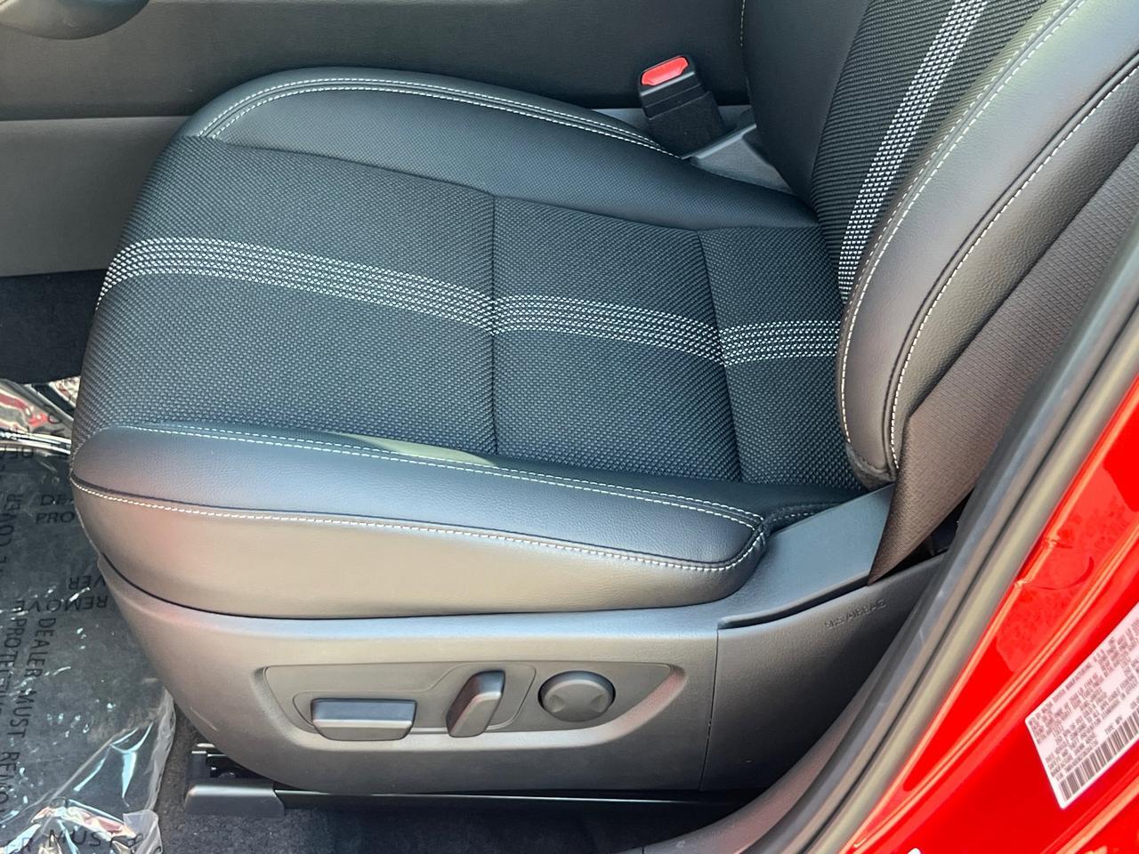 2025 MAZDA CX-50 2.5 S Premium Package Hagerstown MD