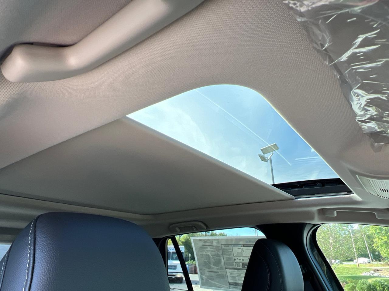 2025 MAZDA CX-50 2.5 S Premium Package Hagerstown MD