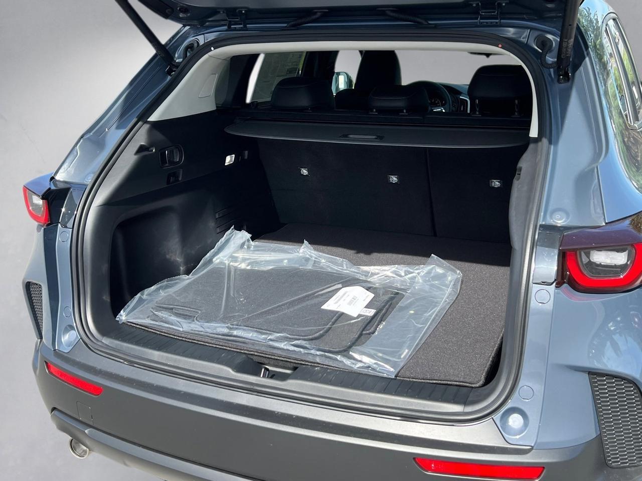 2025 MAZDA CX-50 2.5 S Premium Package Hagerstown MD