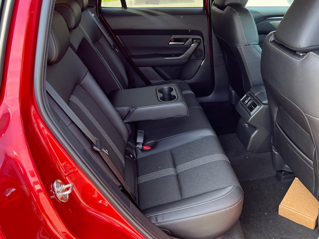 2025 MAZDA CX-50 2.5 S Premium Package Hagerstown MD