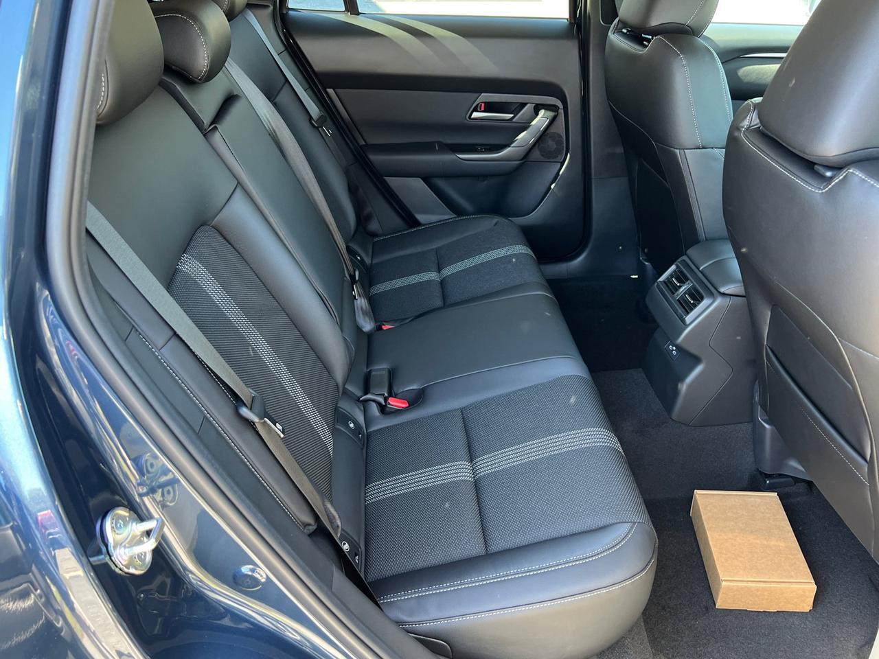 2025 MAZDA CX-50 2.5 S Premium Package Hagerstown MD