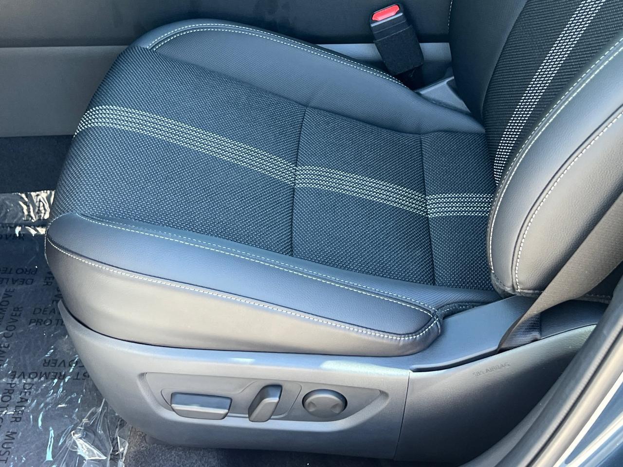 2025 MAZDA CX-50 2.5 S Premium Package Hagerstown MD