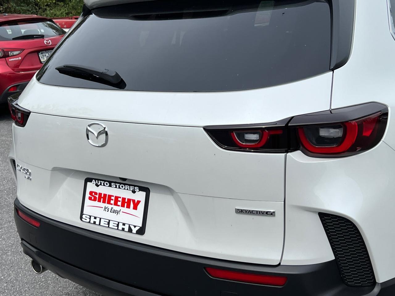 2025 MAZDA CX-50 2.5 S Premium Package Hagerstown MD