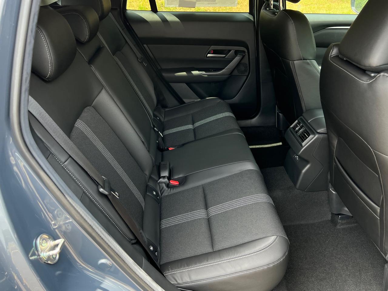 2025 MAZDA CX-50 2.5 S Premium Package Hagerstown MD