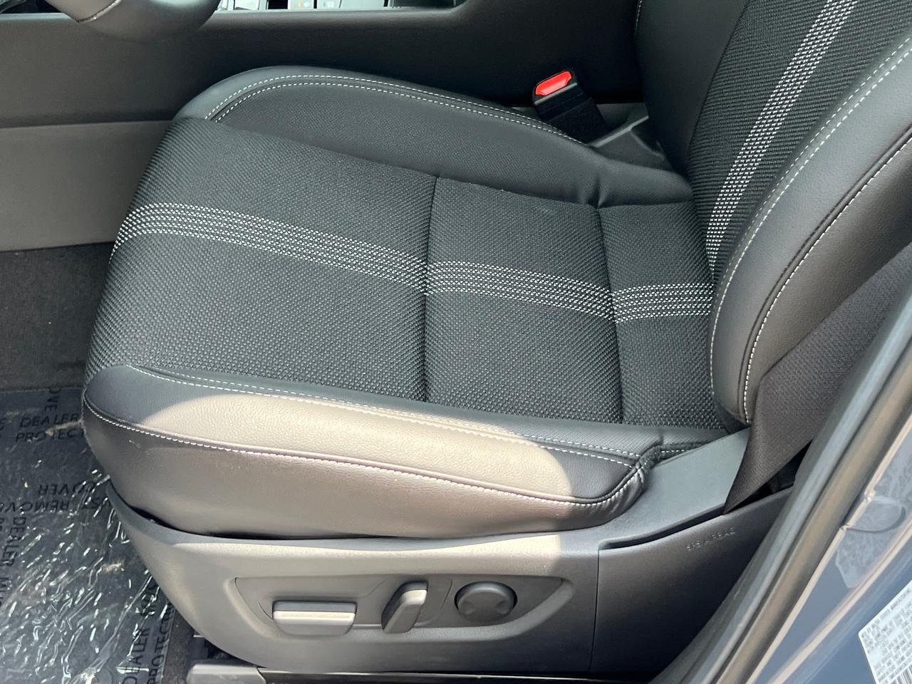 2025 MAZDA CX-50 2.5 S Premium Package Hagerstown MD