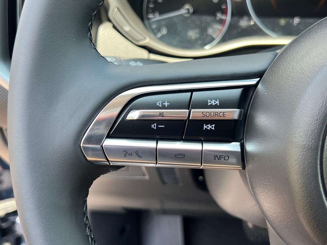 2025 MAZDA CX-50 2.5 S Premium Package Hagerstown MD