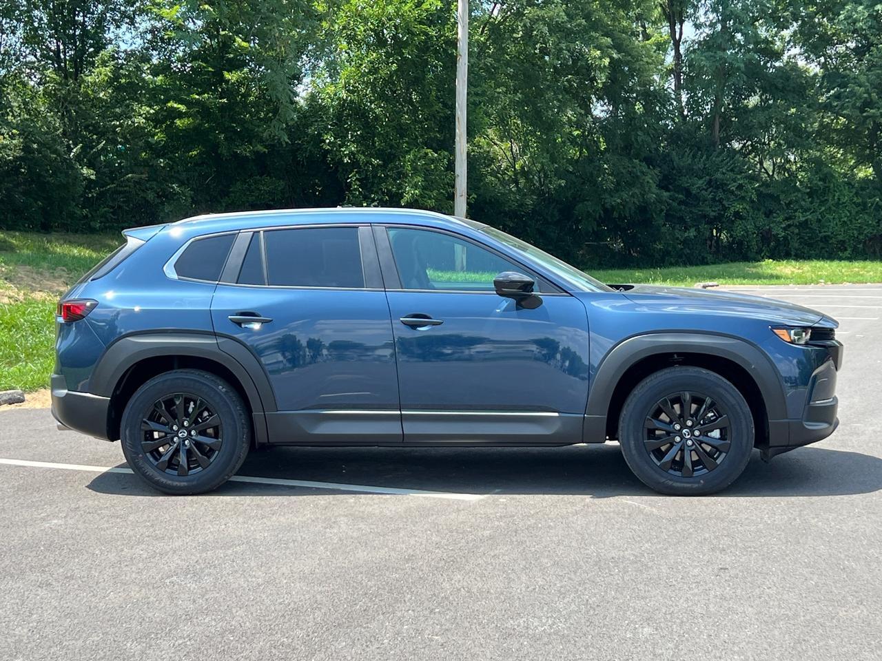 2025 MAZDA CX-50 2.5 S Premium Package Hagerstown MD