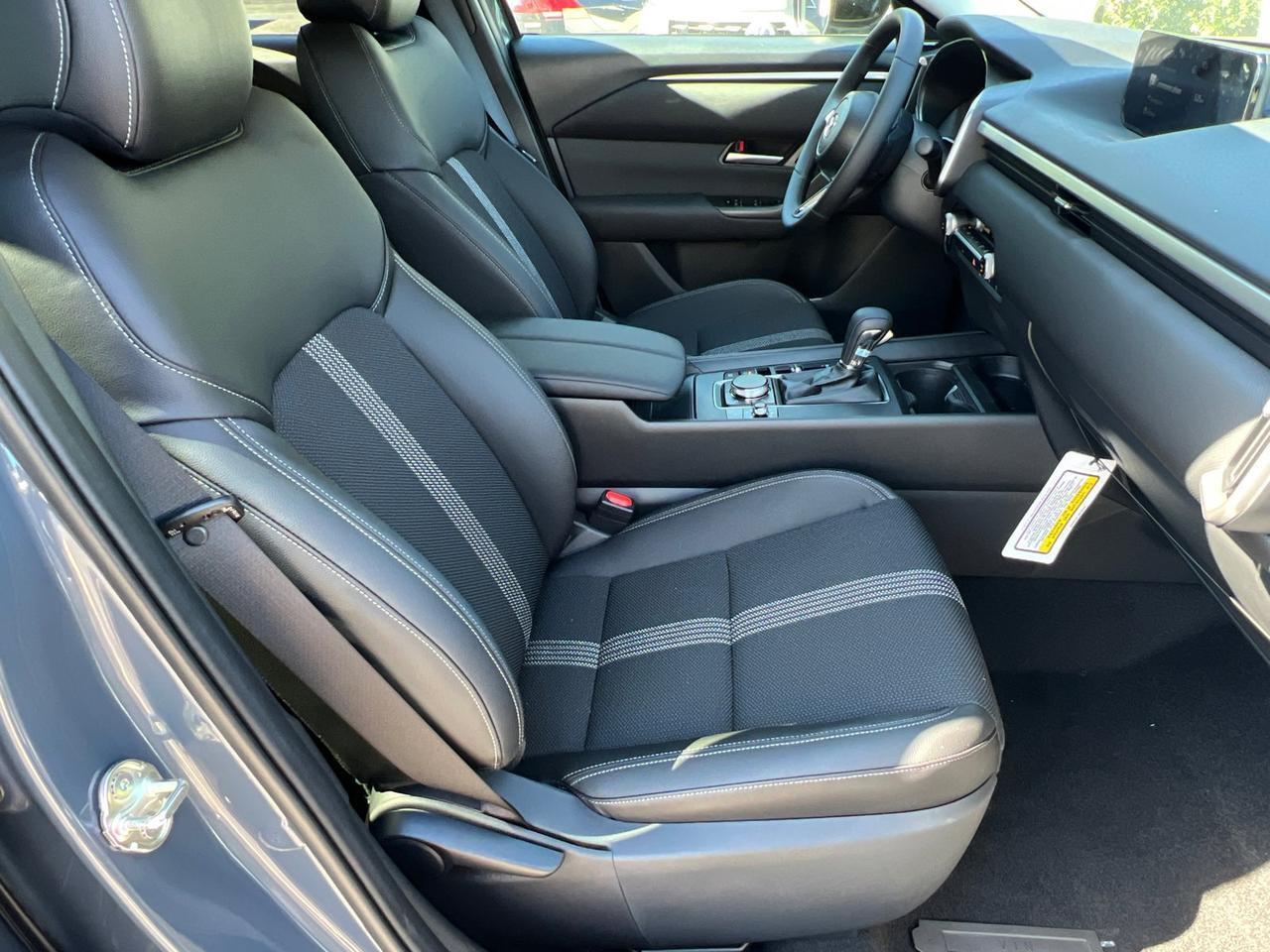 2025 MAZDA CX-50 2.5 S Premium Package Hagerstown MD