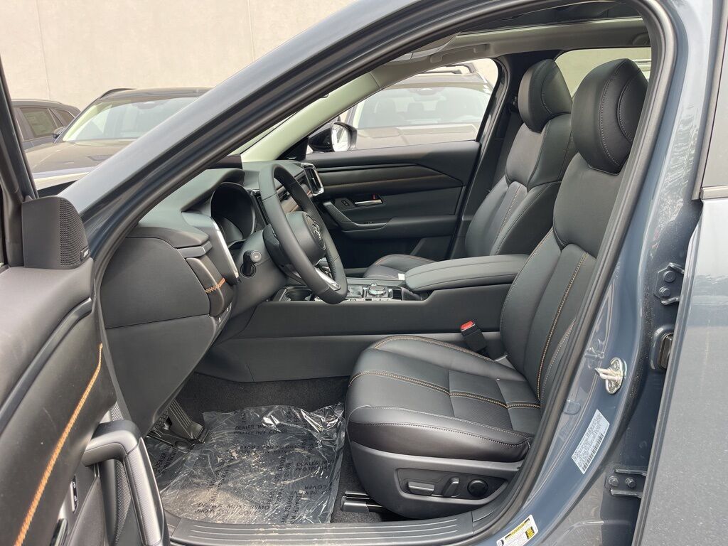 2025 MAZDA CX-50 2.5 S Premium Plus Package Oshkosh WI