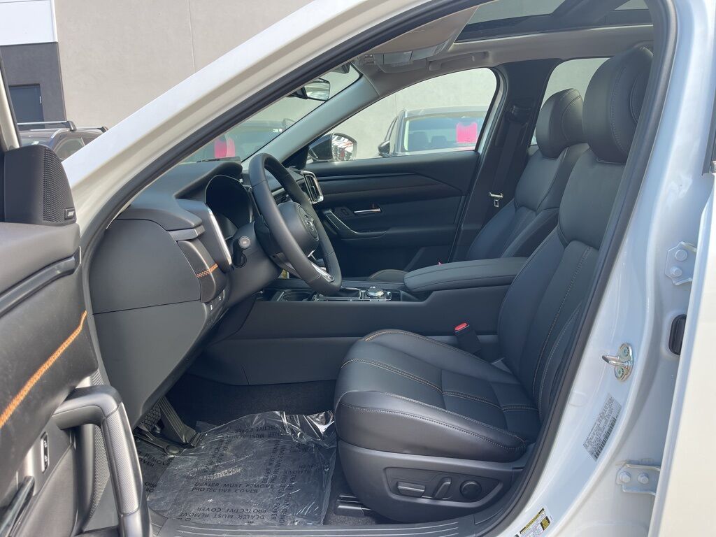 2025 MAZDA CX-50 2.5 S Premium Plus Package Oshkosh WI