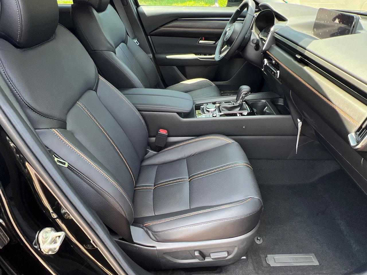 2025 MAZDA CX-50 2.5 S Premium Plus Package Hagerstown MD