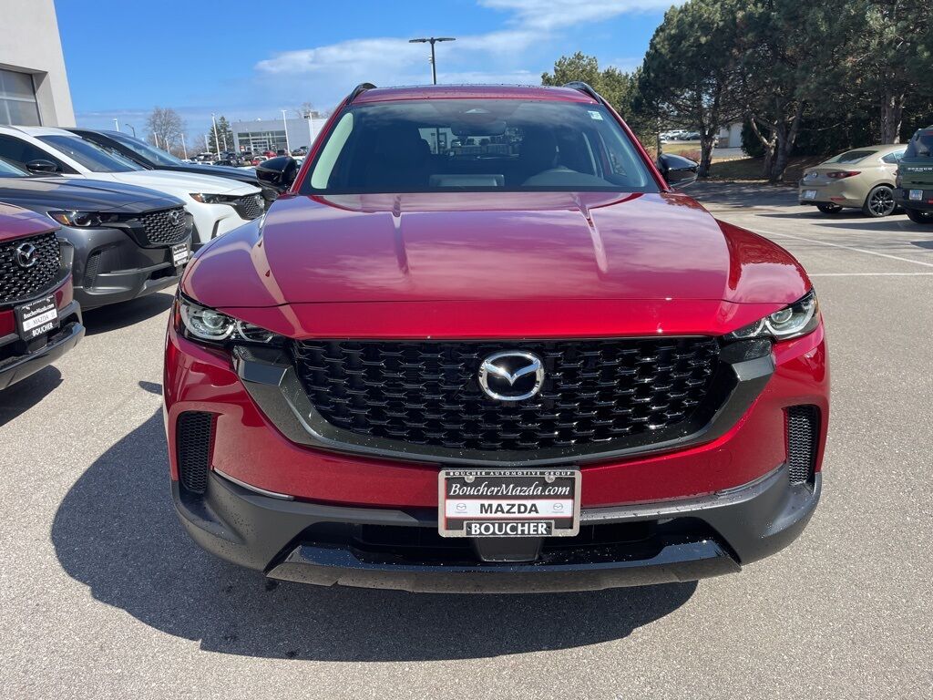2025 MAZDA CX-50 Hybrid Premium Oshkosh WI