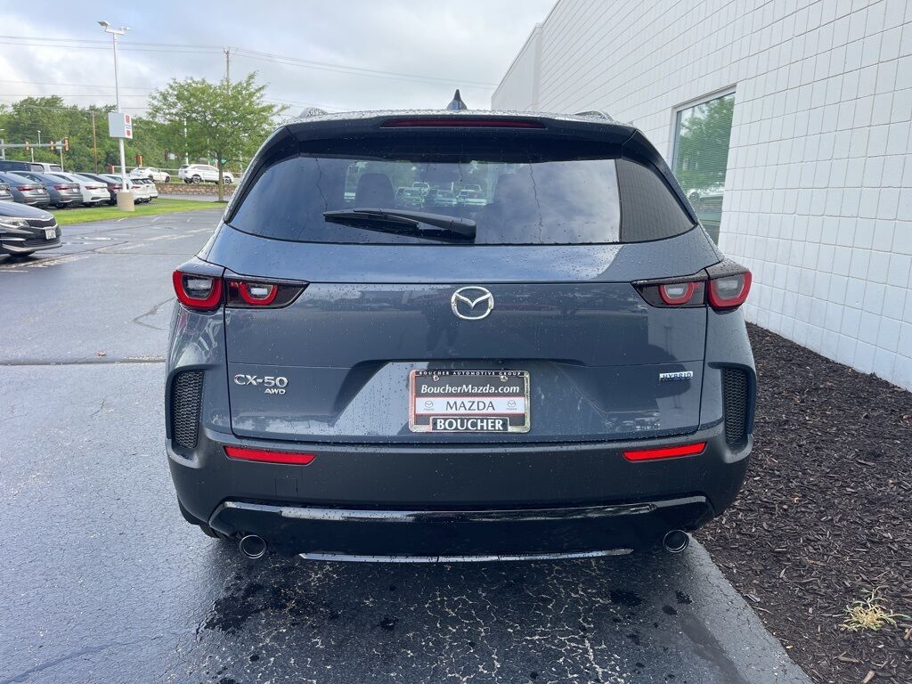 2025 MAZDA CX-50 Hybrid Premium Oshkosh WI