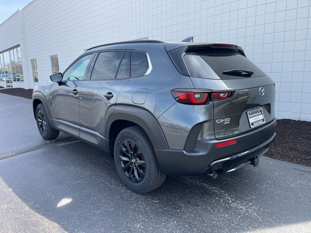 2025 MAZDA CX-50 Hybrid Premium Oshkosh WI