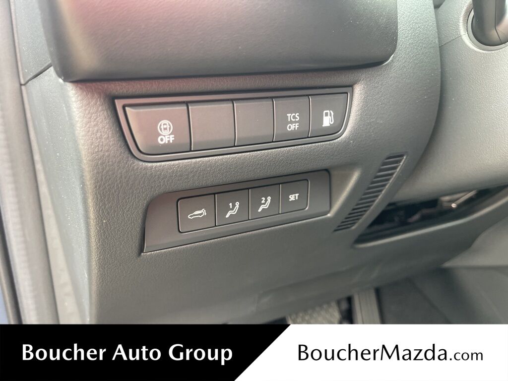 2025 MAZDA CX-50 Hybrid Premium Plus Oshkosh WI