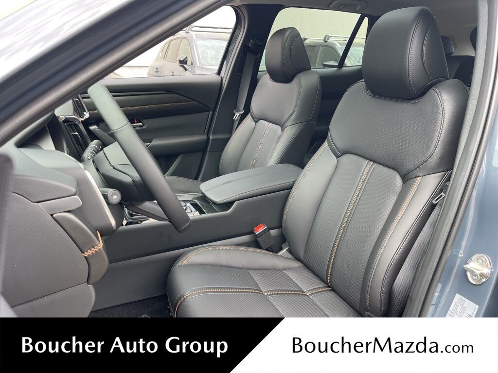 2025 MAZDA CX-50 Hybrid Premium Plus Oshkosh WI