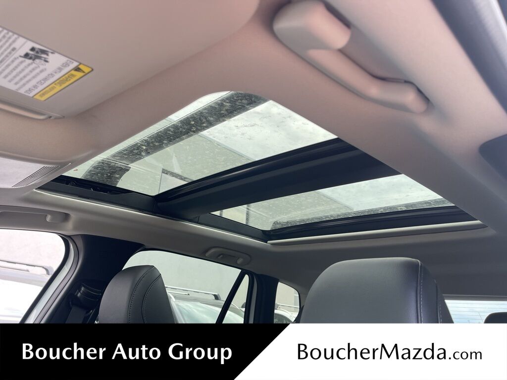 2025 MAZDA CX-50 Hybrid Premium Plus Oshkosh WI