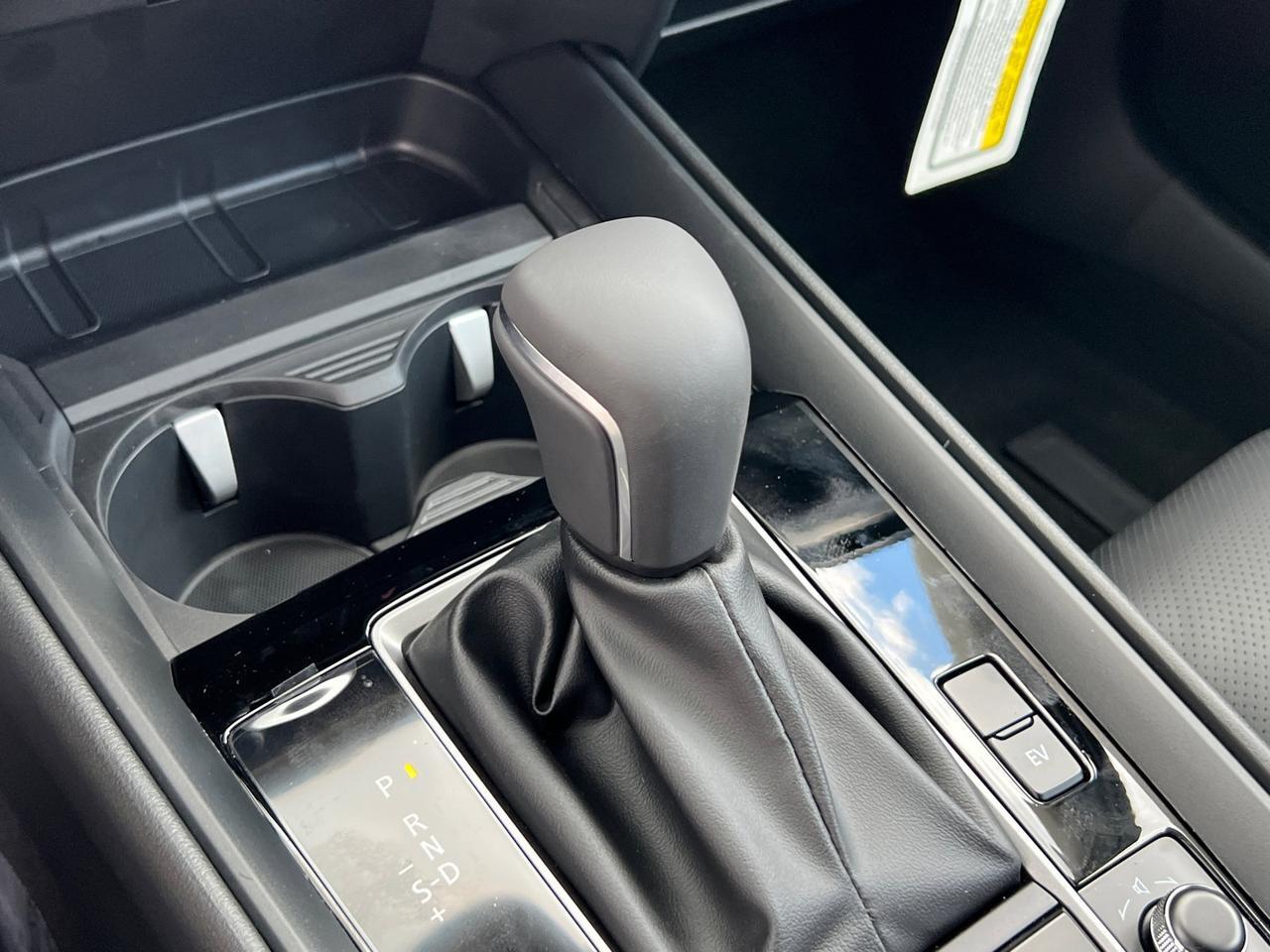 2025 MAZDA CX-50 Hybrid Premium Hagerstown MD