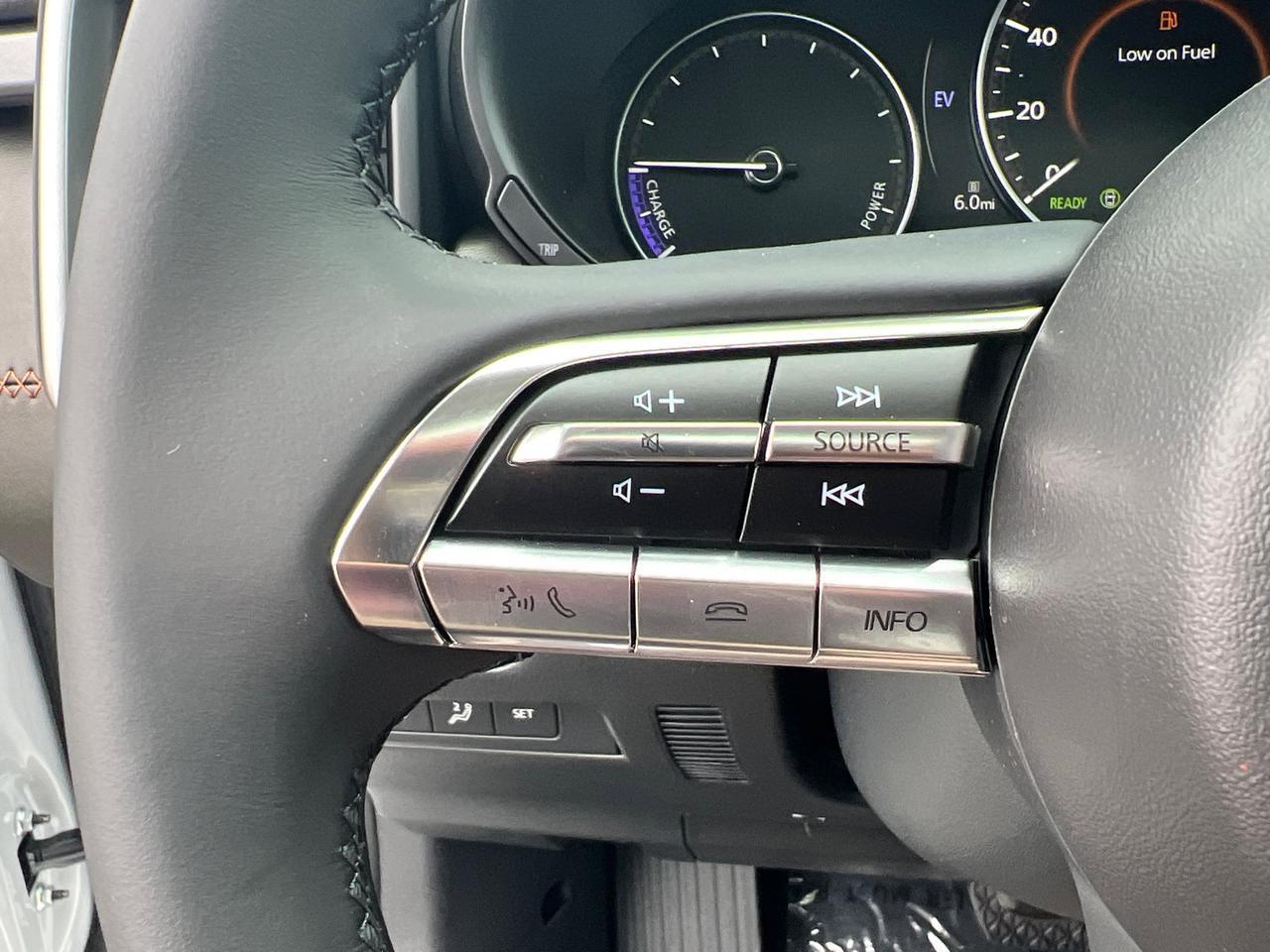 2025 MAZDA CX-50 Hybrid Premium Hagerstown MD