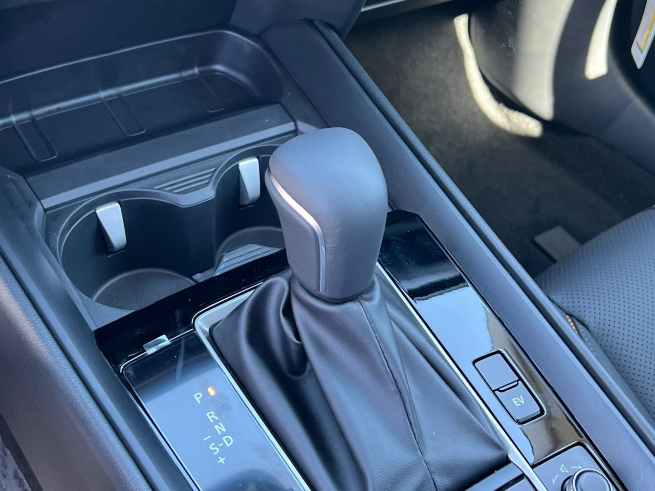 2025 MAZDA CX-50 Hybrid Premium Hagerstown MD