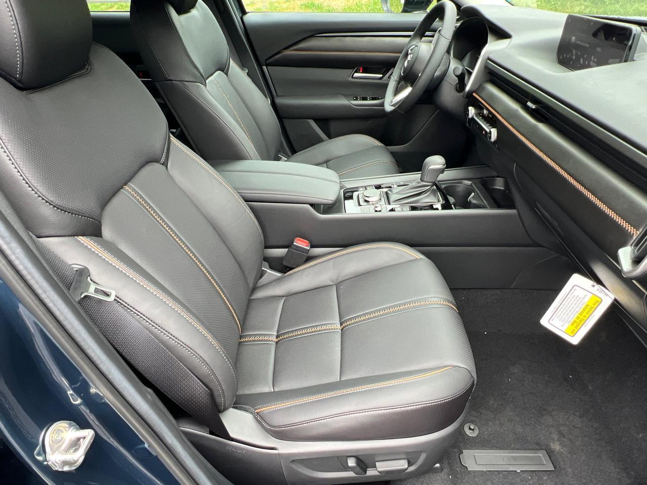 2025 MAZDA CX-50 Hybrid Premium Hagerstown MD