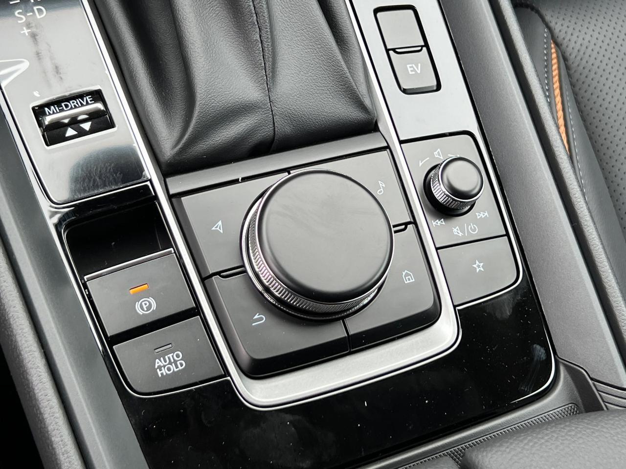 2025 MAZDA CX-50 Hybrid Premium Hagerstown MD