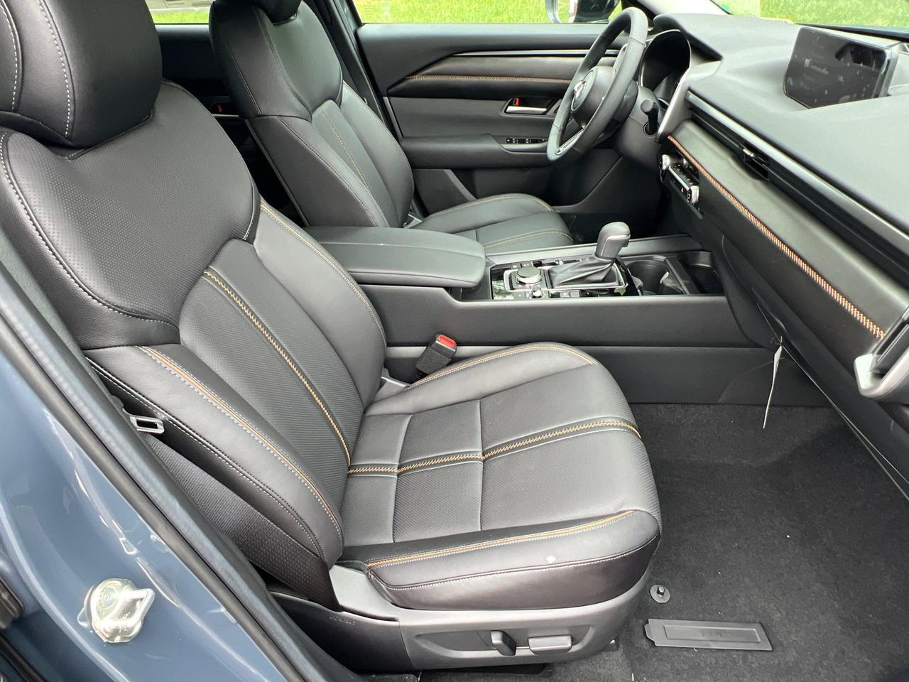 2025 MAZDA CX-50 Hybrid Premium Hagerstown MD