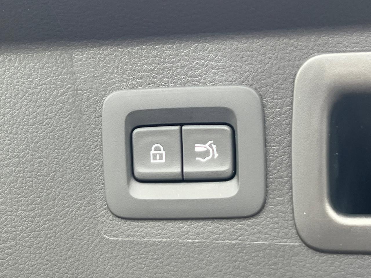 2025 MAZDA CX-50 Hybrid Premium Hagerstown MD