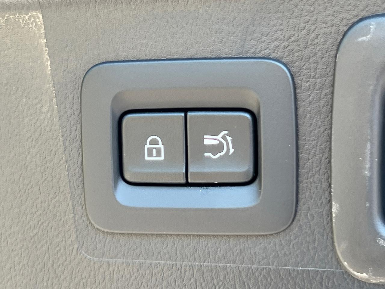 2025 MAZDA CX-50 Hybrid Premium Hagerstown MD