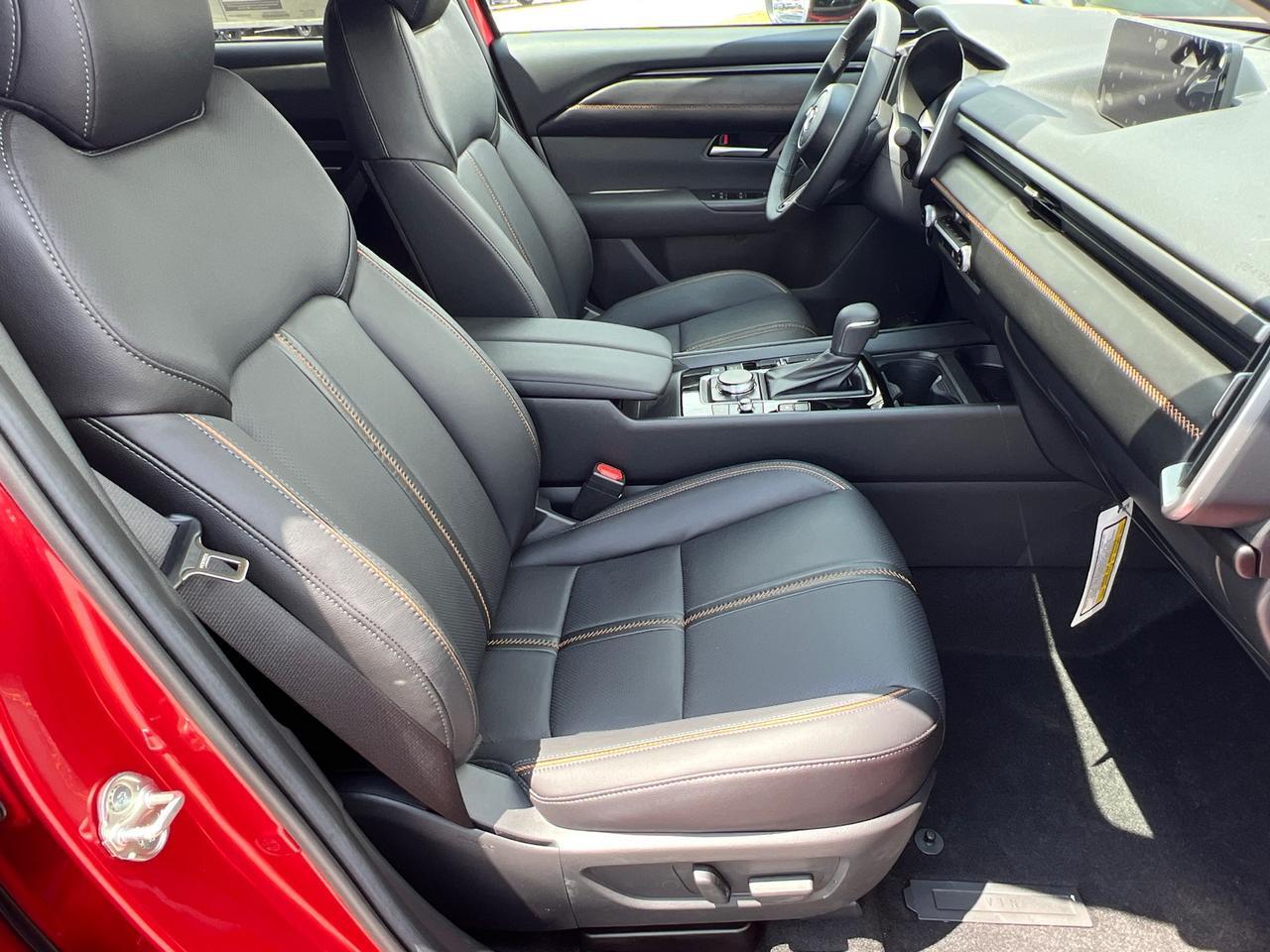2025 MAZDA CX-50 Hybrid Premium Hagerstown MD