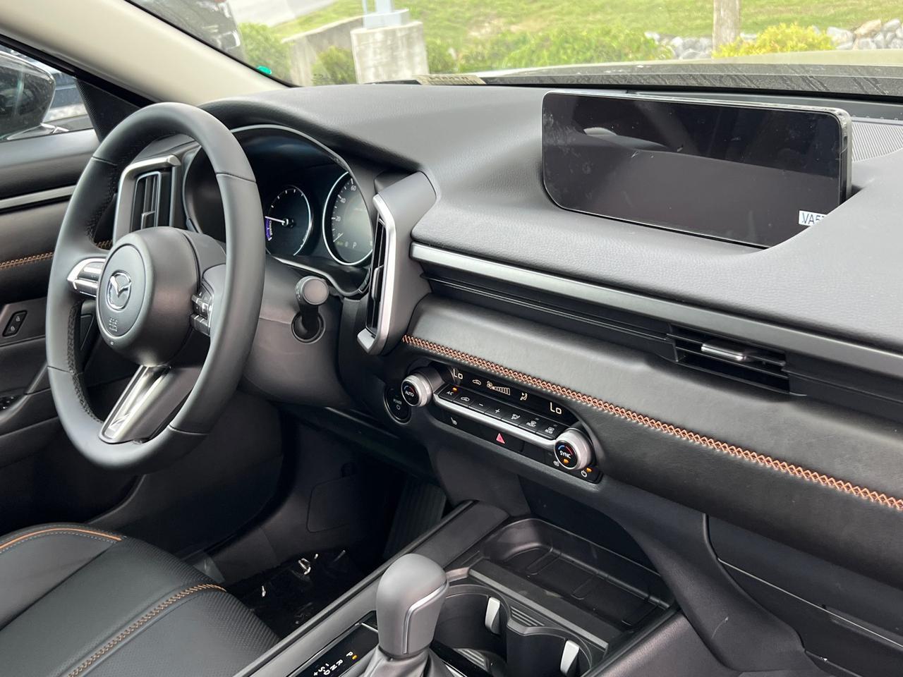 2025 MAZDA CX-50 Hybrid Premium Hagerstown MD