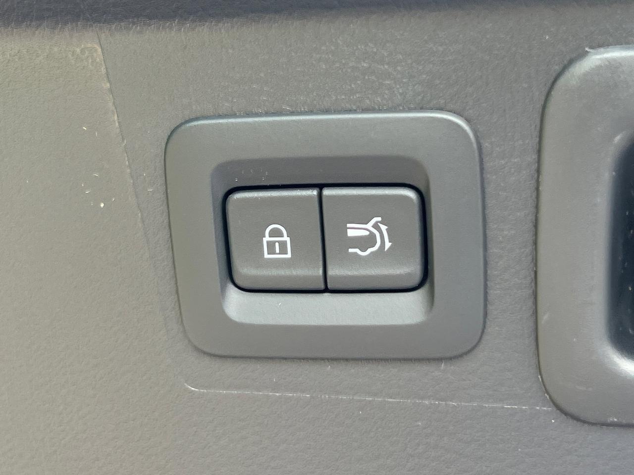 2025 MAZDA CX-50 Hybrid Premium Hagerstown MD