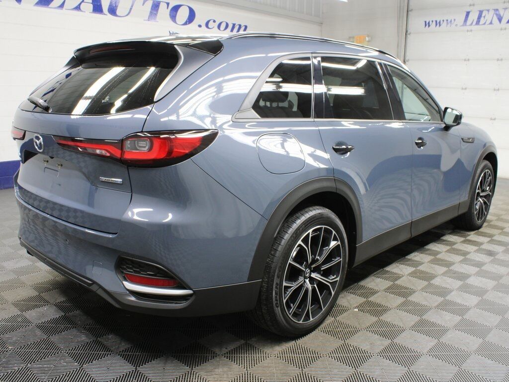 2025 MAZDA CX-70 PHEV Premium AWD Fond du Lac WI